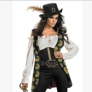 Pirates of the Caribbean on Stranger Tides Costume